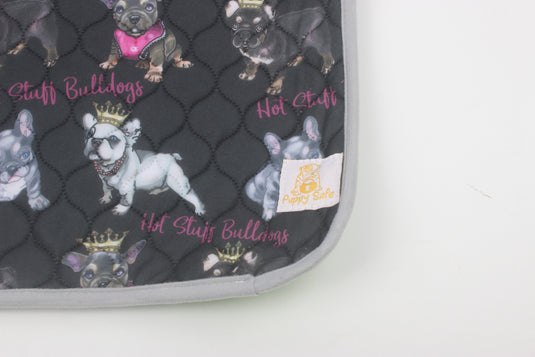 Washable Incubator Mats: Keeping Puppies Dry, Clean, and Comfortable